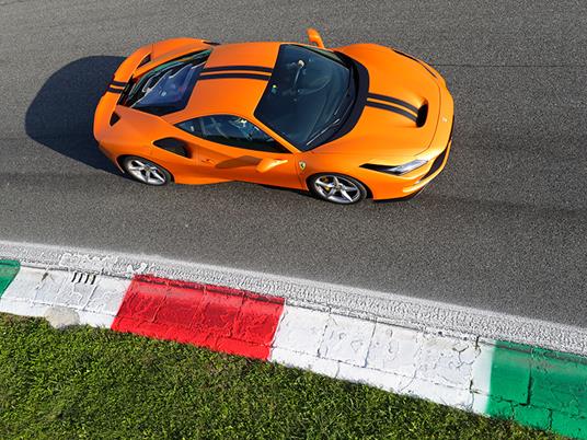SMARTBOX - Alta velocità su pista: 2 giri al volante di una Ferrari F8 Tributo sul Cremona Circuit - Cofanetto regalo - 4