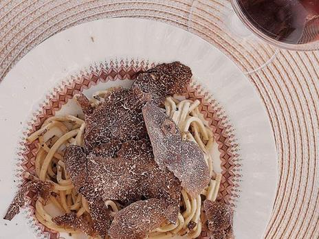 SMARTBOX - Caccia al tartufo tra i boschi di Bracciano e pranzo di 7 portate per 1 - Cofanetto regalo - 3