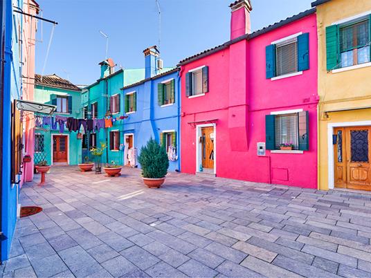 SMARTBOX - Tour di 1 giorno a Murano, Burano e Torcello con visita a vetreria per 2 adulti e 1 bambino - Cofanetto regalo - 3