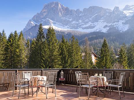 SMARTBOX - Alla scoperta del Trentino: 2 notti con 2 prelibate cene - Cofanetto regalo - 3