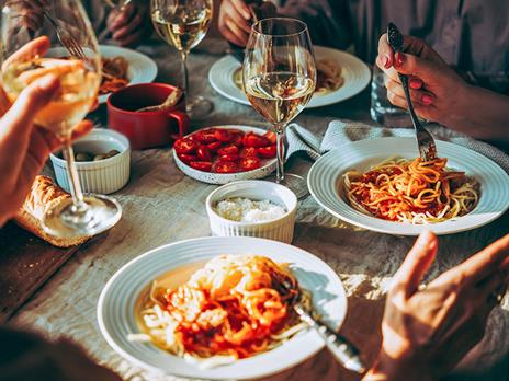 SMARTBOX - Il Salento a tavola: visita a una cantina con degustazione vini e pranzo leggero per 2 - Cofanetto regalo - 4