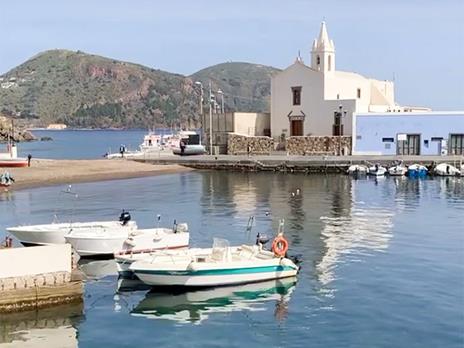 SMARTBOX - Tour in barca alla scoperta delle isole di Vulcano e Lipari partendo da Capo Milazzo - Cofanetto regalo - 3