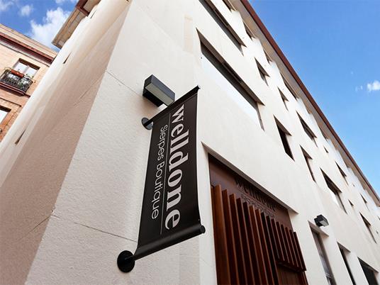 SMARTBOX - Arte a Siviglia: 1 notte con ingresso tablao flamenco nel Welldone Sierpes Boutique - Cofanetto regalo - 3