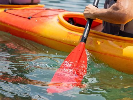 SMARTBOX - In kayak nell’antica Roma: tour con degustazione sul lago di Castel Gandolfo per 1 - Cofanetto regalo - 2