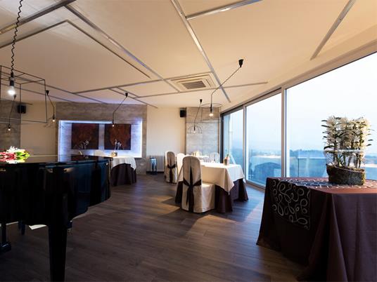 SMARTBOX - Cena di 8 portate presso un ristorante della Guida MICHELIN a Bergamo - Cofanetto regalo - 2
