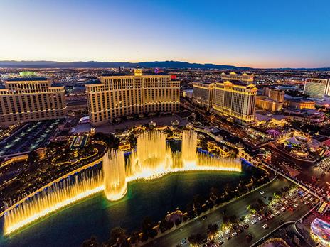 SMARTBOX - Viaggio a Las Vegas: 3 notti in hotel 4* con volo sul Grand Canyon - Cofanetto regalo - 2