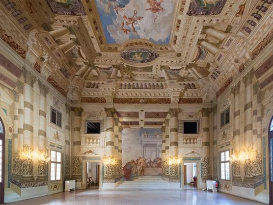 SMARTBOX - Visita a Villa Foscarini Rossi e al Museo della calzatura di Treviso per 2 persone - Cofanetto regalo - 2