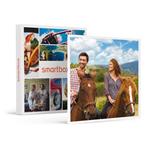 SMARTBOX - Passeggiata a cavallo di 1h e relax in piscina per 2 vicino ad Alessandria - Cofanetto regalo