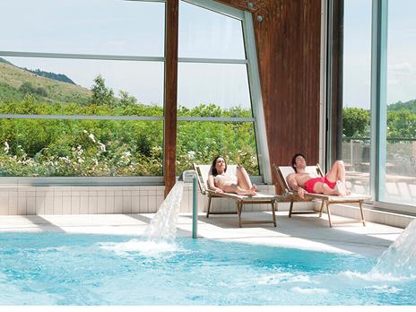 SMARTBOX - In Lombardia tra Spa e rinomate cantine: 1 notte con pausa relax e degustazione vini - Cofanetto regalo - 2