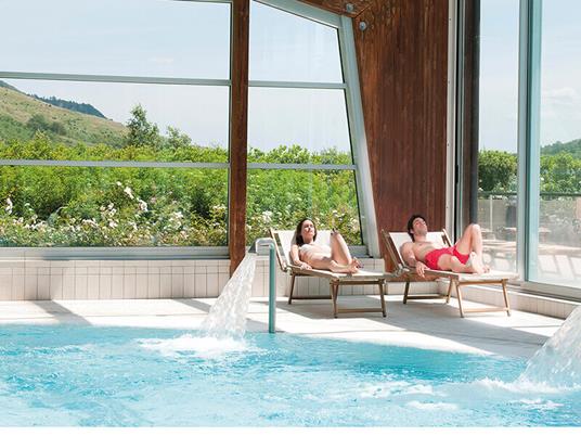 SMARTBOX - In Lombardia tra Spa e rinomate cantine: 1 notte con pausa relax e degustazione vini - Cofanetto regalo - 2