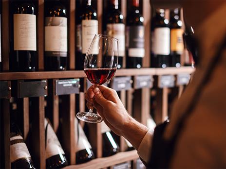 SMARTBOX - Degustazione di vino con guida Eataly in una suggestiva vigna italiana - Cofanetto regalo - 2