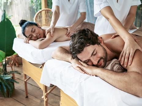 SMARTBOX - Insieme alle terme - Cofanetto regalo - 1 ingresso alle terme con possibile omaggio o trattamento per 2 persone - 6