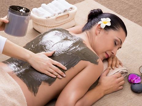 SMARTBOX - Insieme alle terme - Cofanetto regalo - 1 ingresso alle terme con possibile omaggio o trattamento per 2 persone - 7