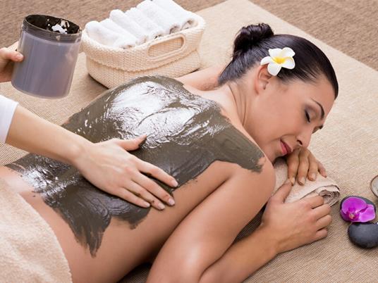 SMARTBOX - Insieme alle terme - Cofanetto regalo - 1 ingresso alle terme con possibile omaggio o trattamento per 2 persone - 7