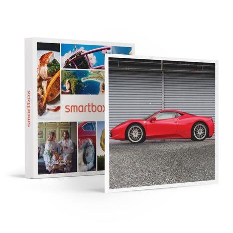 SMARTBOX - 2 emozionanti giri alla guida di una Ferrrari 488 GTB sul circuito di Monza - Cofanetto regalo