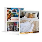 SMARTBOX - 1 notte in Riad vicino Agadir con cena e 2 lezioni di surf o yoga - Cofanetto regalo