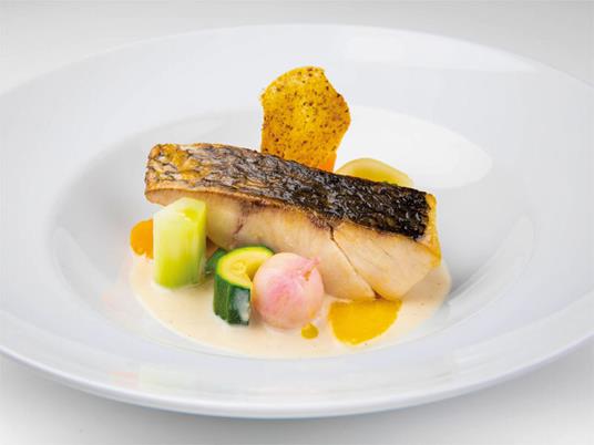 SMARTBOX - Emozione gourmet sul lago di Lugano con suggestivo viaggio in funivia - Cofanetto regalo - 2