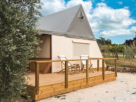 SMARTBOX - Insolito soggiorno in Toscana per coppie in attesa: 1 notte in Glamping con allestimento speciale e massaggio - Cofanetto regalo - 2