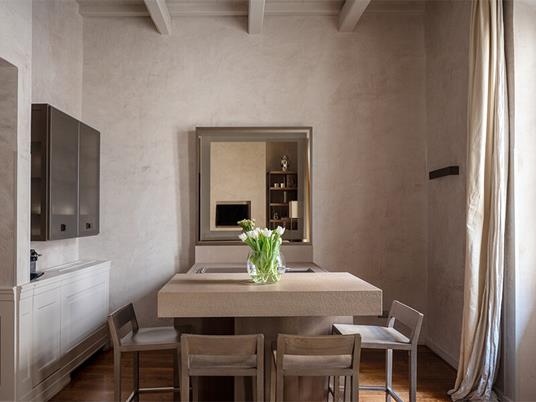 SMARTBOX - Raffinato soggiorno nel cuore di Firenze: 1 notte in Appartamento di lusso firmato UNA Esperienze - Cofanetto regalo - 4