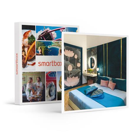 SMARTBOX - Romantica Napoli: 1 notte in Suite con uso esclusivo idromassaggio e cromoterapia in Boutique Hotel - Cofanetto regalo