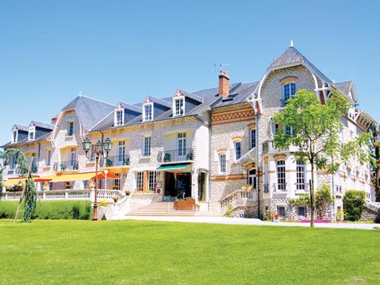 SMARTBOX - Natale romantico: fino a 3 notti con cena o Spa - Cofanetto regalo - 3