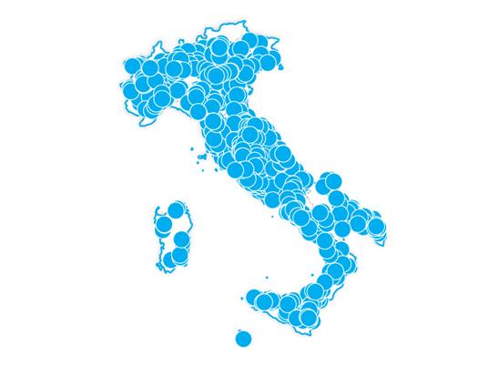 SMARTBOX - 2 giorni in famiglia - Cofanetto regalo - 1 notte con colazione per 2 adulti e 1 o 2 bambini - 3