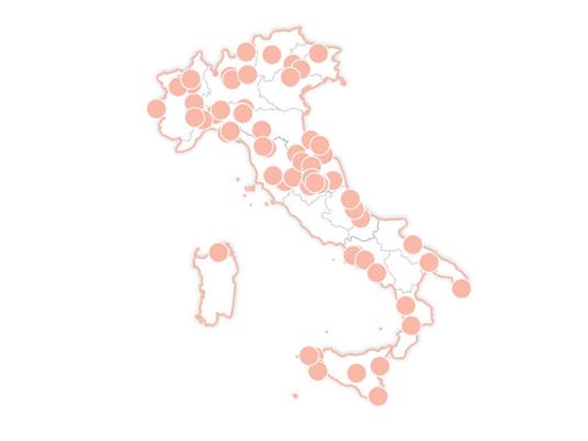 SMARTBOX - 3 giorni e 2 cene in famiglia - Cofanetto regalo - 2 notti con colazione e 2 cene per 2 adulti e 2 bambini - 3