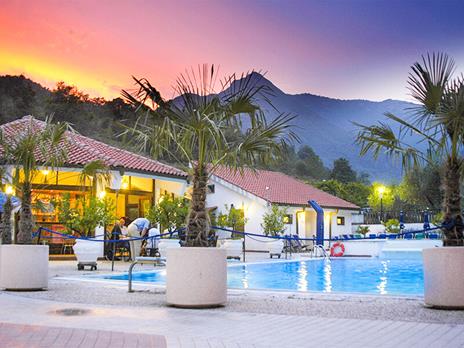 SMARTBOX - 2 giorni con relax in Liguria - Cofanetto regalo - 5