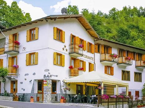 SMARTBOX - Una settimana di vacanza in famiglia - Cofanetto regalo - 3