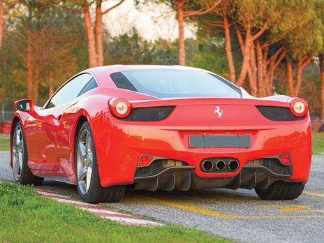 SMARTBOX - Realizza un sogno - Cofanetto regalo - 1 attività di svago per 1 persona - 5