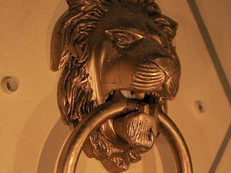 SMARTBOX - Escape Room a Roma: 1 avventura per un gruppo da 2 a 6 persone - Cofanetto regalo - 7