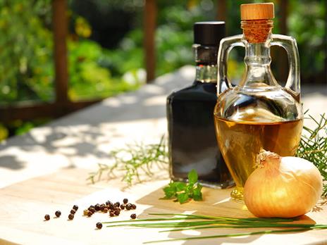 SMARTBOX - Antichi sapori: 1 degustazione enogastronomica in agriturismo per 2 - Cofanetto regalo - 7