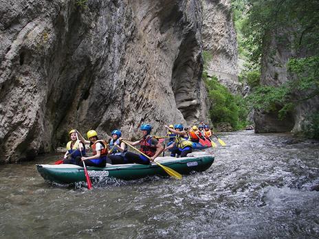 SMARTBOX - Auguri a tutto sport: 1 attività a scelta per chi non si ferma mai - Cofanetto regalo - 5