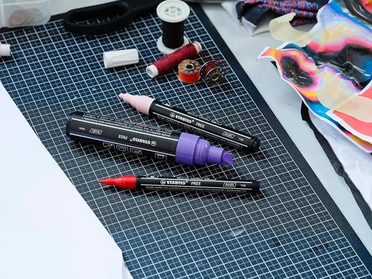 Marker acrilico - STABILO FREE Acrylic - Pack  da 3 - 1x T100, T300, T800C - con 3 punte diverse - Bianco - 6