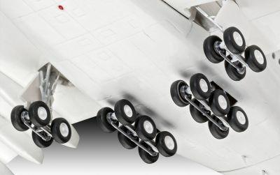 Airbus A380-800 Lufthansa 1:144 - 7