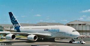 Revell Airbus a 380 Design New livery First Flight veicolo giocattolo - 3