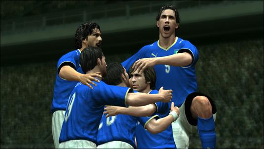 Pro Evolution Soccer 2009 - 8