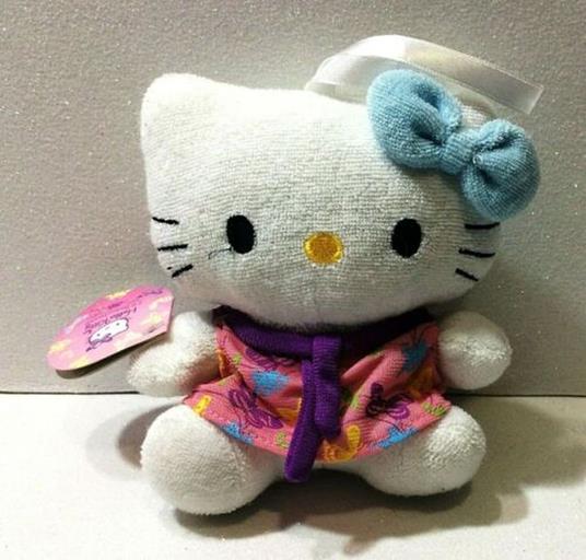 Samrio. Hello Kitty. Peluche Vestitino Rosa con fantasia farfalle e fiocchetto azzurro in testa. 16cm
