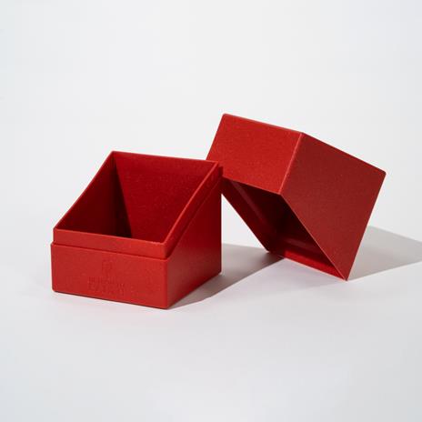 Ultimate Guard Return To Earth Boulder Deck Case 100+ Standard Size Red Ultimate Guard - 4