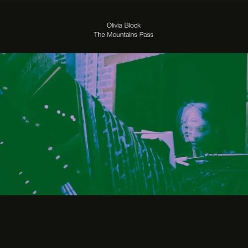 The Mountains Pass - Vinile LP di Olivia Block