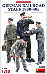 German Railroad Staff 1930-40s Scala 1/35 (MA38012)