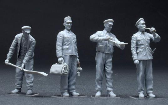 German Railroad Staff 1930-40s Scala 1/35 (MA38012) - 2