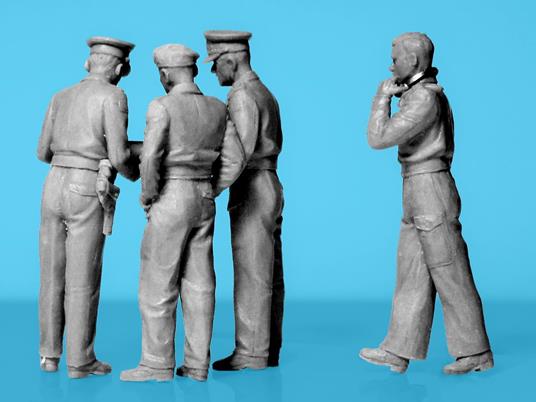 Montgomerys Staff 100% - - 4