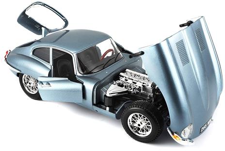 Bu12044Sb Jaguar E Coupe 1961 Silverblue 1.18 Modellino Bburago - 8