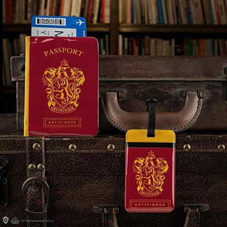 Harry Potter Grifondoro Porta Passaporto E Etichetta Per Valigia - 4