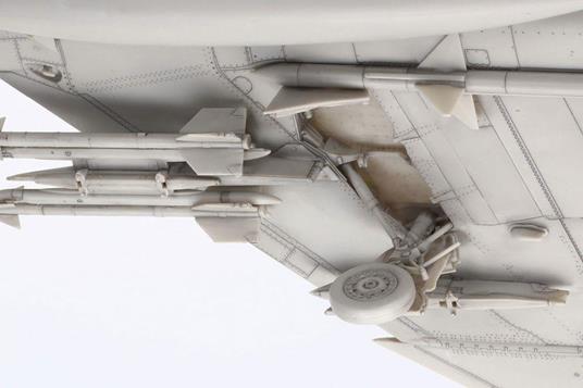 Tamiya Mcdonnell F-4B Phantom II Aereo da combattimento radiocomandato (RC) Motore elettrico 1:48 - 4