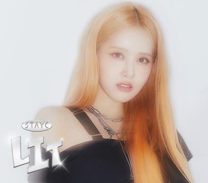 Lit (Limited/Picture Label/Trading Card) - CD Audio di Stayc
