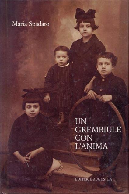 Un grembiule con l'anima - Miccco Spadaro - copertina