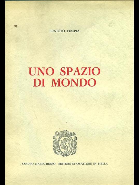Uno spazio di mondo - copertina