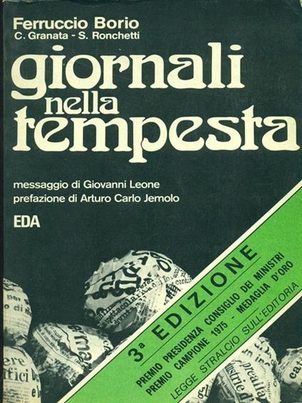 Giornali nella tempesta - copertina
